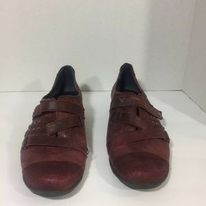 Dorking by Fluchos  Women's Red  Shoe Size 40